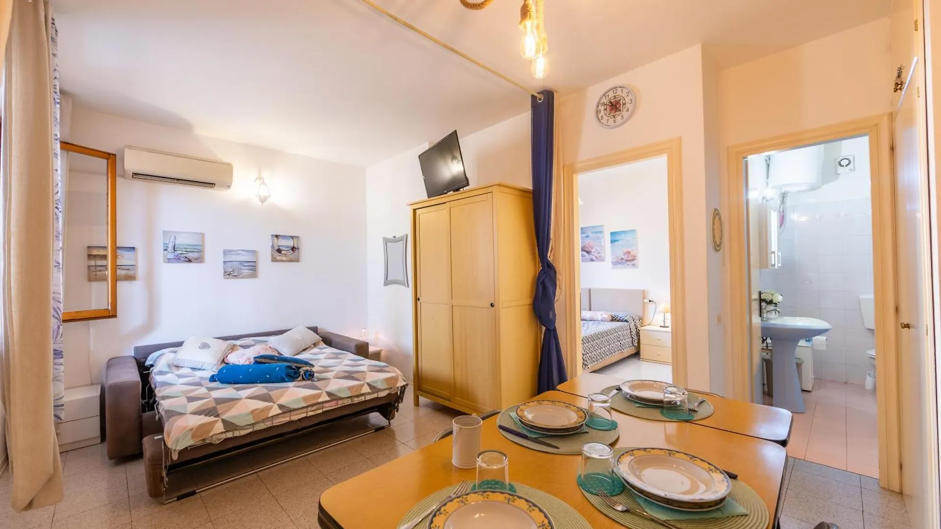 Lovely Apartment With Terrace Porto Azzurro 0*,  Włochy